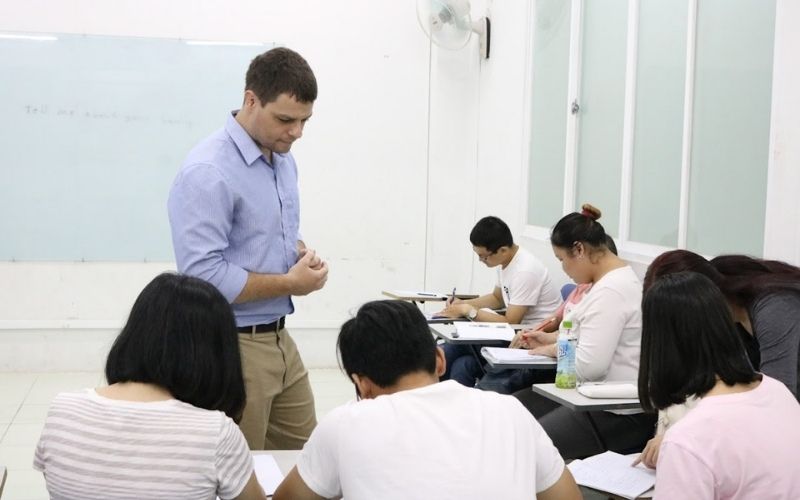 nhận xét, góp ý từng học viên