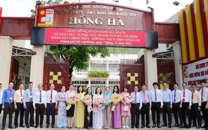 Trường THCS – THPT Hồng Hà