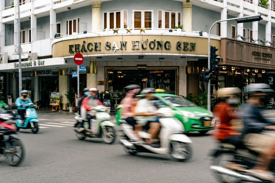 Khi giao dữ liệu khách hàng cho đối tác bên ngoài