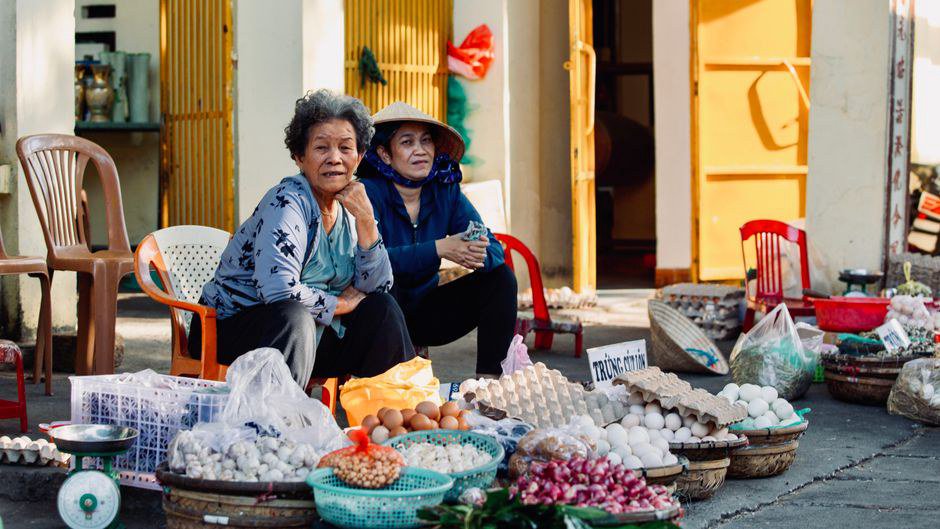 Quy định pháp luật hiện hành về quyền được chăm sóc của người cao tuổi Quy định pháp luật hiện hành về quyền được chăm sóc của người cao tuổi