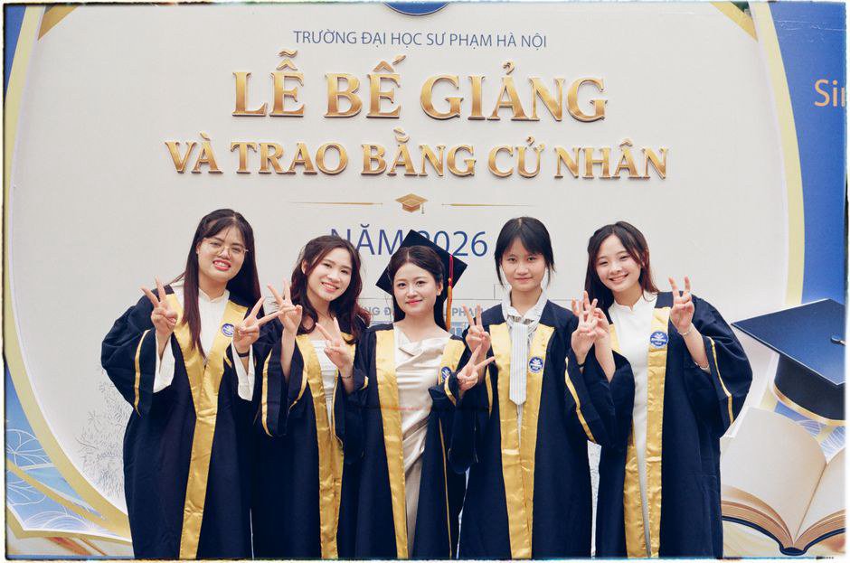 Đánh Giá Sản Phẩm, Dịch Vụ Cho Trường Học Và Văn Phòng